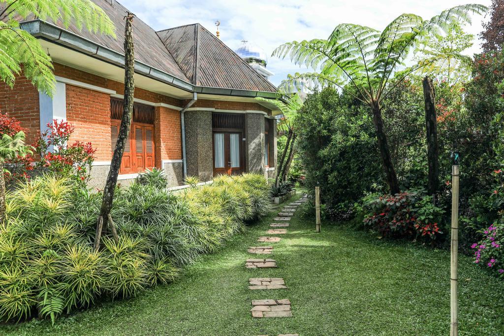 Rumah Pakankamih Букитинги Екстериор снимка