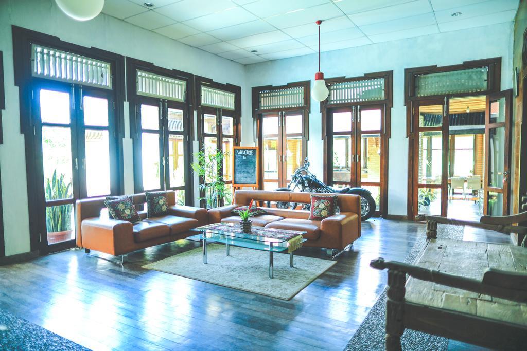 Rumah Pakankamih Букитинги Екстериор снимка