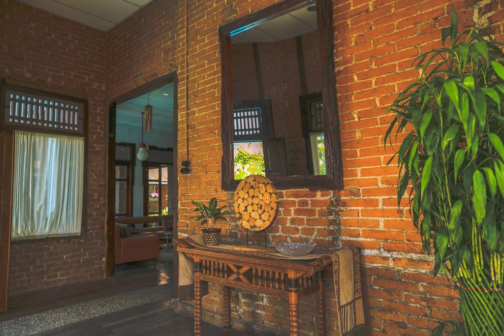 Rumah Pakankamih Букитинги Екстериор снимка